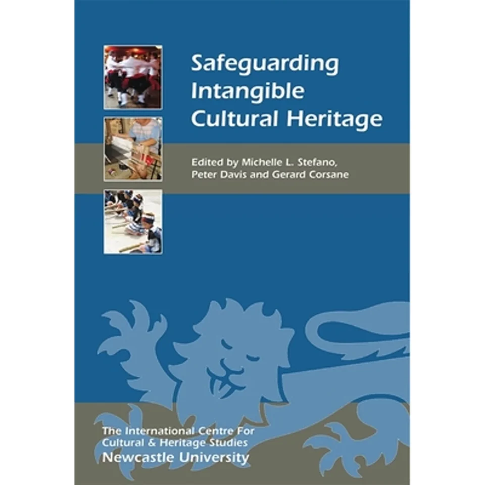 Cast Iron Pre-Owned Safeguarding Intangible Cultural Heritage (Paperback 9781843839743) by Michelle L Stefano, Professor Peter Davis, Gerard Corsane